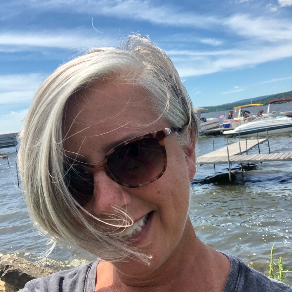 Meet your Posher, Karolyn